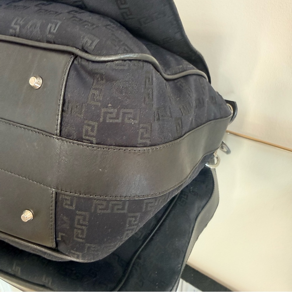 Versace Black Shoulder Bag - Picture 6 of 16